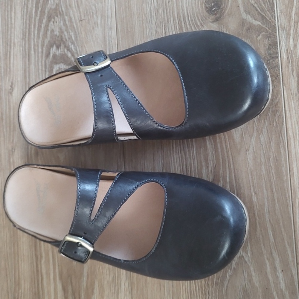 Women's Dansko Navy Leather Mary Jane Shoes - Picture 4 of 5